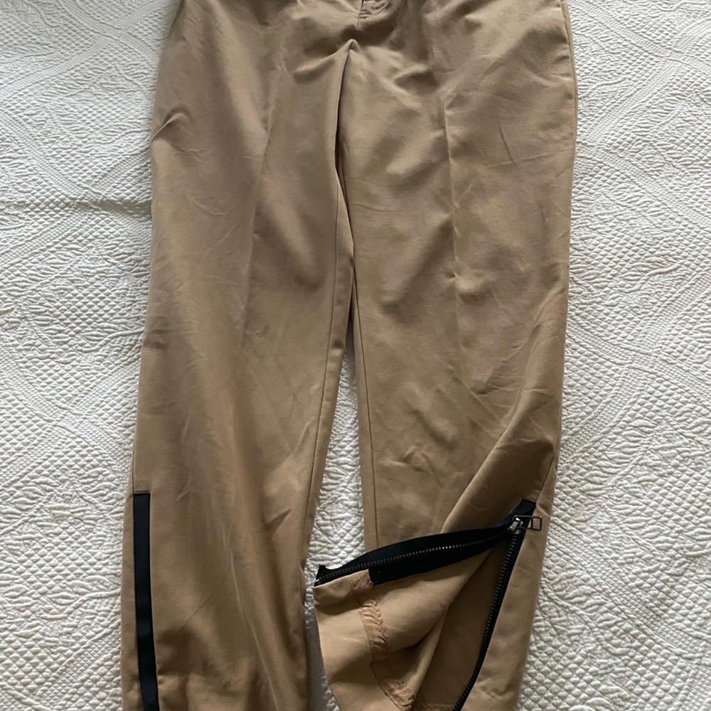 Cartonnier Tan Pants with Black Zipper Accents
